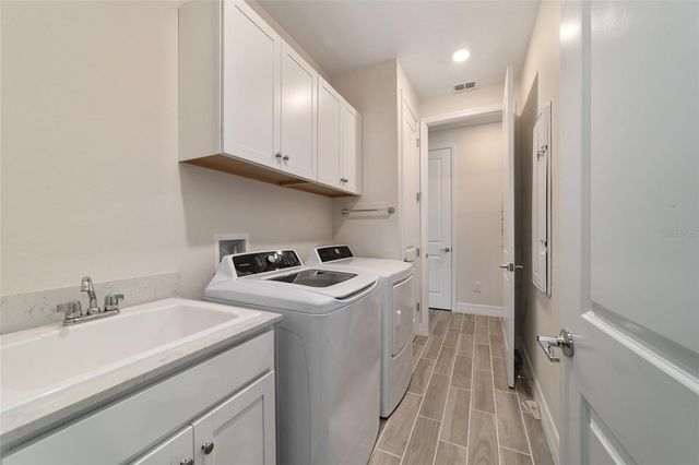 1129 SE 42ND ROAD, Ocala, FL 34480