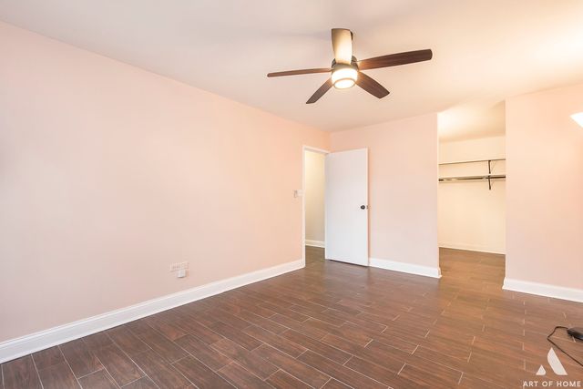 1049 W Ogden Avenue 212, Naperville, IL 60563
