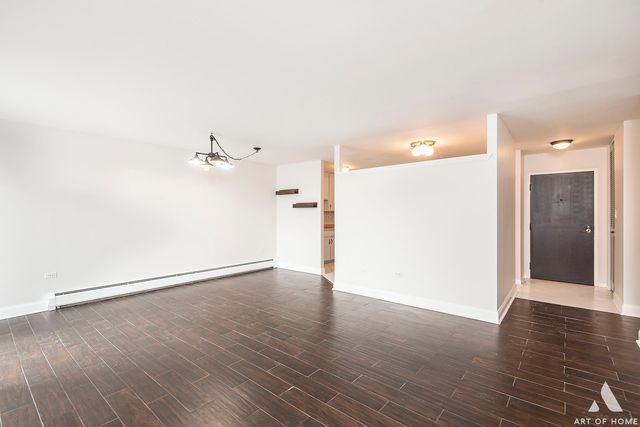 1049 W Ogden Avenue 212, Naperville, IL 60563