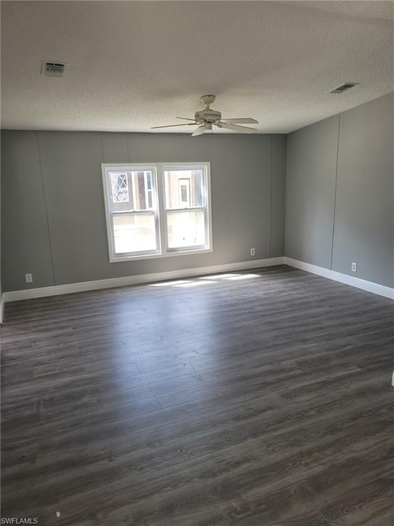 7151 Drum DR, ST. JAMES CITY, FL 33956 — photo 4