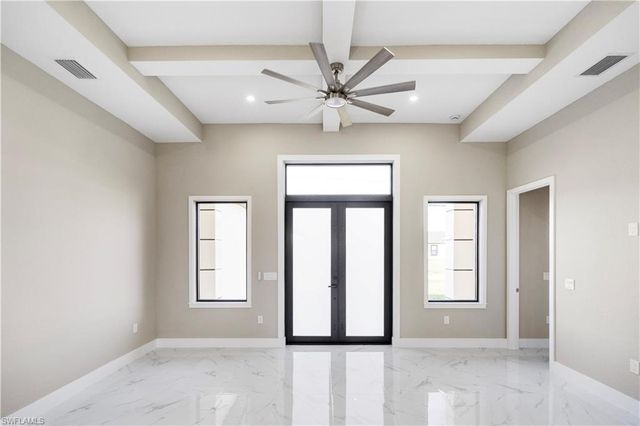 2813 19TH ST SW, Lehigh Acres, FL 33976