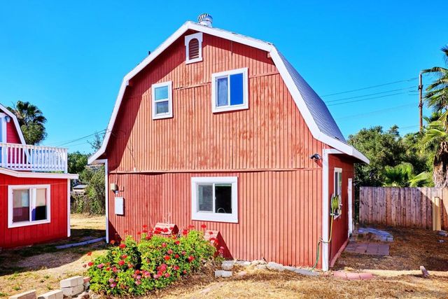 3043 45 Helix Street, Spring Valley, CA 91977