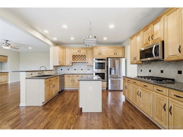 7148 S Quemoy St, Aurora, CO 80016