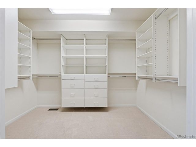 7148 S Quemoy St, Aurora, CO 80016