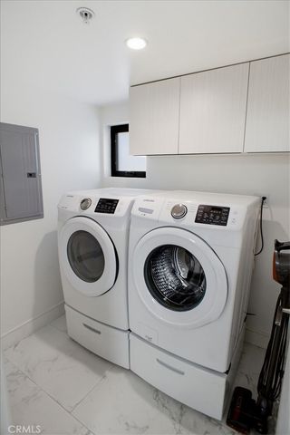 829 N Martel 4, Los Angeles, CA 90046