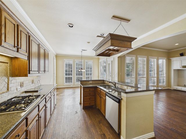 1315 Neches Drive, Allen, TX 75013