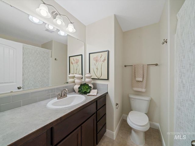 4902 W Torana St, Meridian, ID 83646