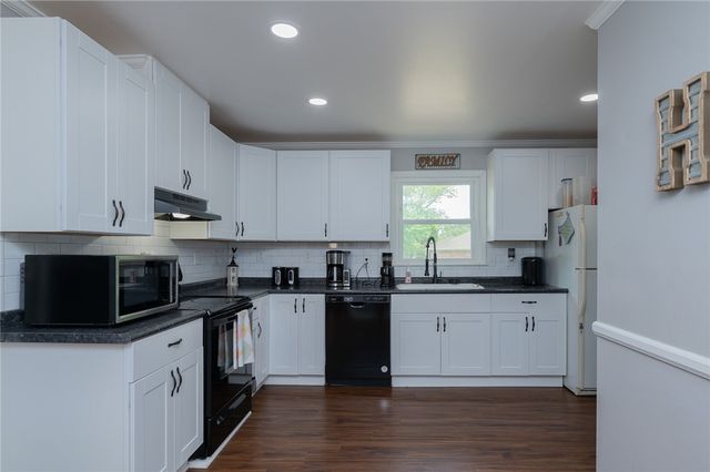 504 Cunningham Road, Taylors, SC 29687