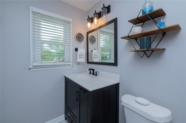 504 Cunningham Road, Taylors, SC 29687