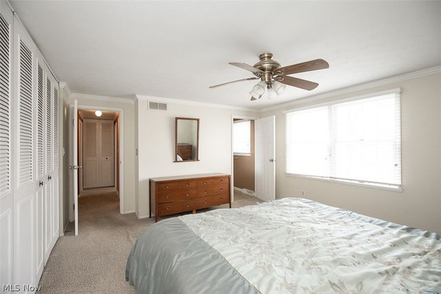 5866 Ogilby Drive, Hudson, OH 44236