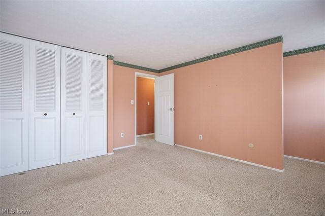 5866 Ogilby Drive, Hudson, OH 44236