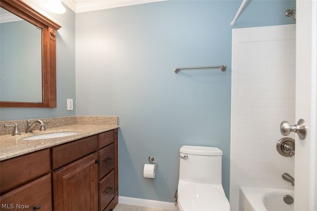 5866 Ogilby Drive, Hudson, OH 44236