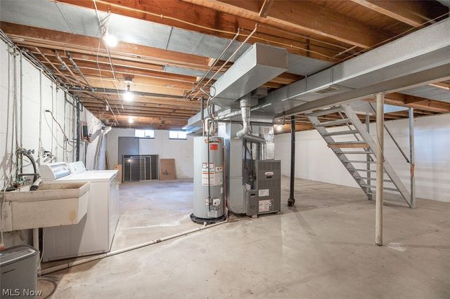 5866 Ogilby Drive, Hudson, OH 44236