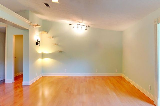 2722 Inverloch Circle, Duluth, GA 30096