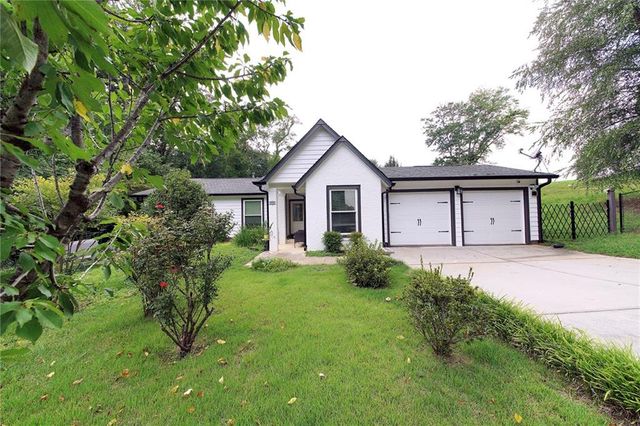 2722 Inverloch Circle, Duluth, GA 30096