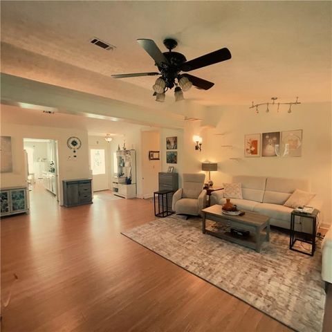 2722 Inverloch Circle, Duluth, GA 30096