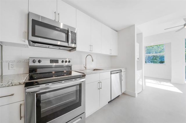 1536 NW 15th Ave 302, Miami, FL 33125