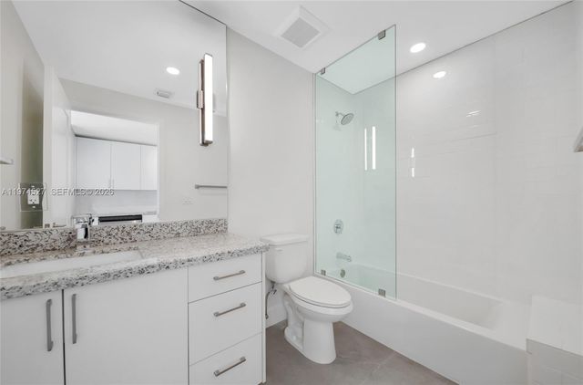 1536 NW 15th Ave 302, Miami, FL 33125