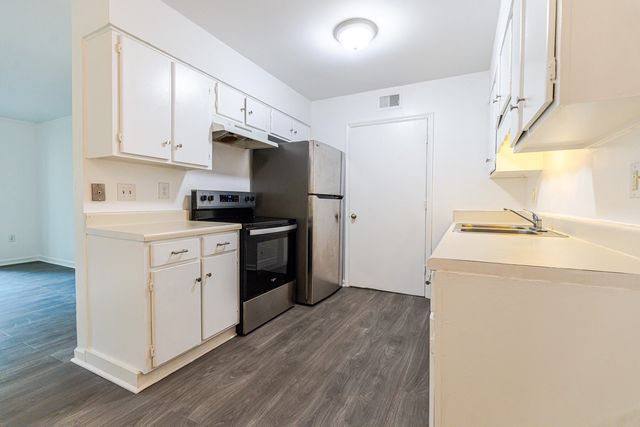 1402 Camp Road 3f, Charleston, SC 29412