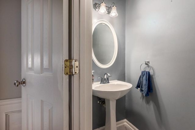 660 Glenbarrett Court NE, Marietta, GA 30066