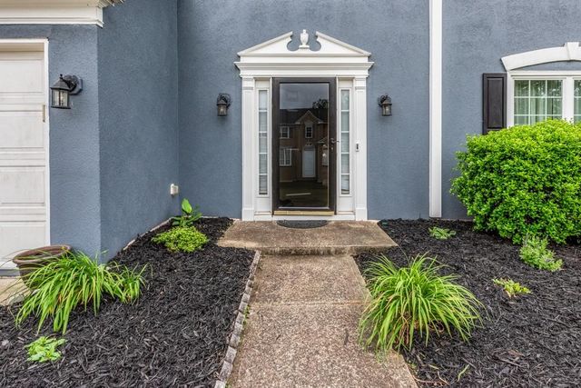 660 Glenbarrett Court NE, Marietta, GA 30066