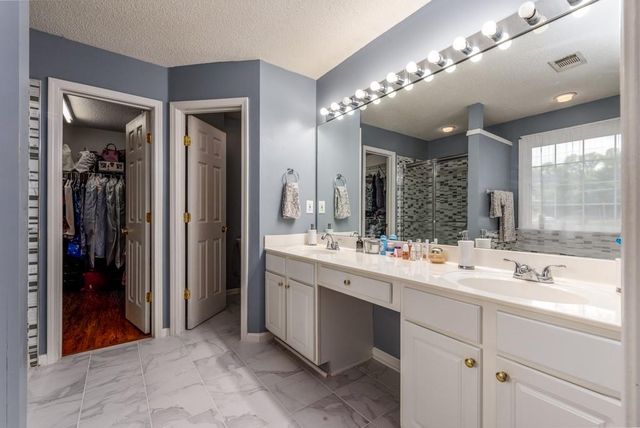 660 Glenbarrett Court NE, Marietta, GA 30066