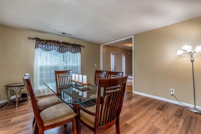 660 Glenbarrett Court NE, Marietta, GA 30066