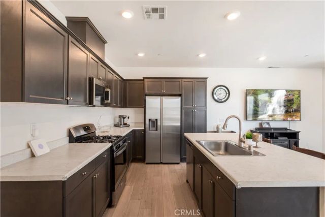 27306 Provincetown Way, Menifee, CA 92584