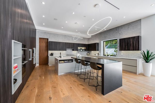 4530 Libbit Avenue, Encino (los Angeles), CA 91436