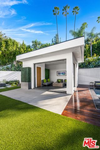 4530 Libbit Avenue, Encino (los Angeles), CA 91436