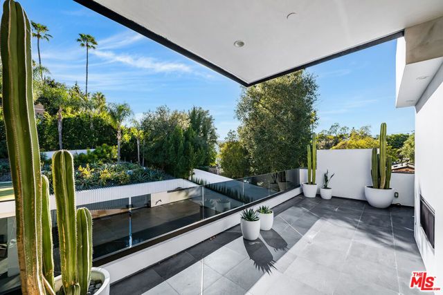 4530 Libbit Avenue, Encino (los Angeles), CA 91436