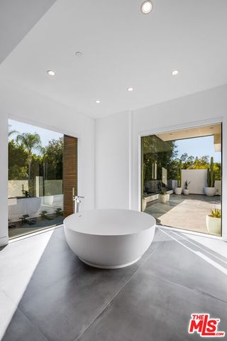 4530 Libbit Avenue, Encino (los Angeles), CA 91436