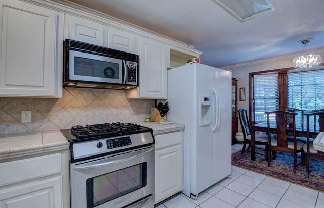 109 Winnwood Road, Little Rock, AR 72207