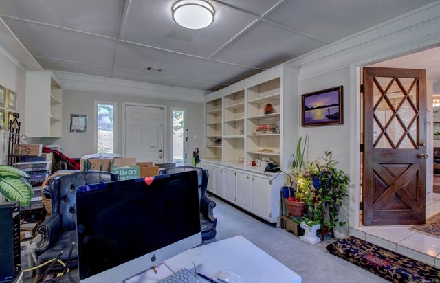 109 Winnwood Road, Little Rock, AR 72207