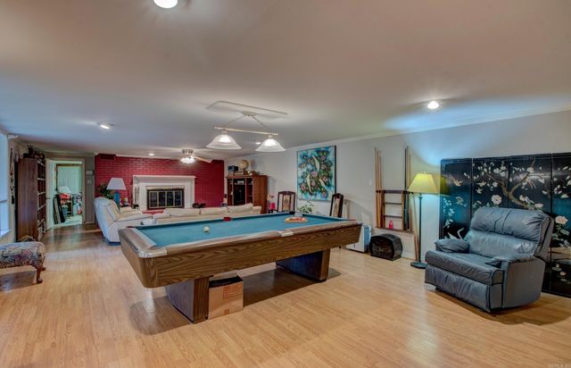 109 Winnwood Road, Little Rock, AR 72207