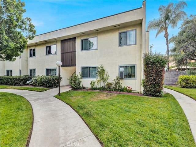 11813 Runnymede Street 44, North Hollywood, CA 91605