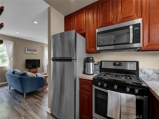 11813 Runnymede Street 44, North Hollywood, CA 91605