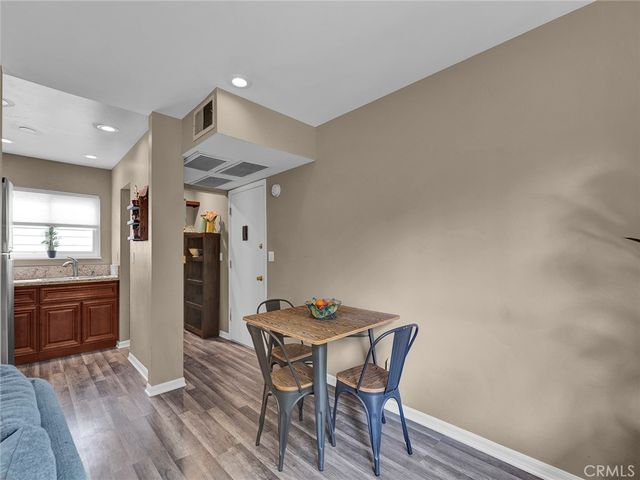 11813 Runnymede Street 44, North Hollywood, CA 91605