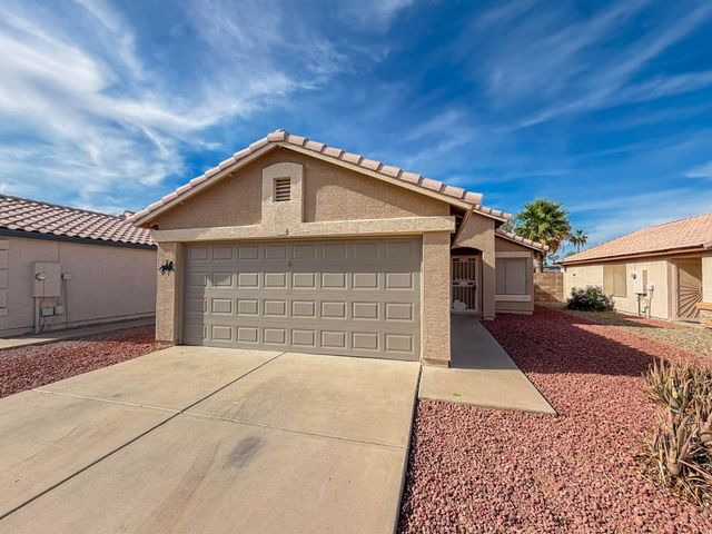 15724 W Smokey Drive, Surprise, AZ 85374
