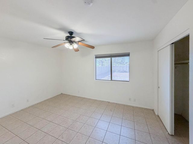 15724 W Smokey Drive, Surprise, AZ 85374