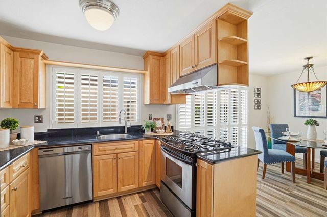 38524 Burdette Cmn, Fremont, CA 94536