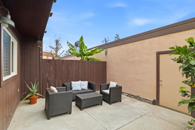 38524 Burdette Cmn, Fremont, CA 94536