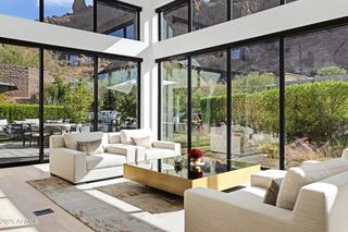 5841 N Echo Canyon Circle, Phoenix, AZ 85018