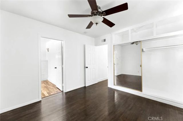 7459 VANALDEN AVE, Reseda, CA 91335