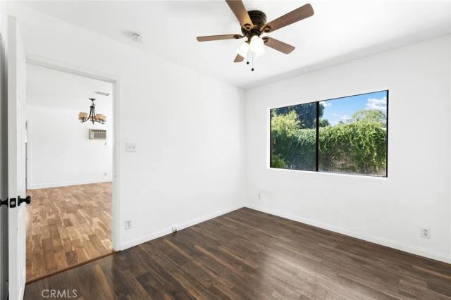 7459 VANALDEN AVE, Reseda, CA 91335