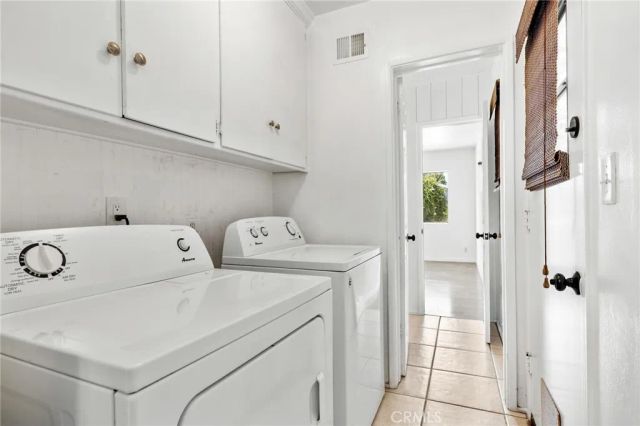 7459 VANALDEN AVE, Reseda, CA 91335