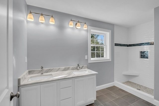 523 Alpine Rd Wachusett, Fitchburg, MA 01420