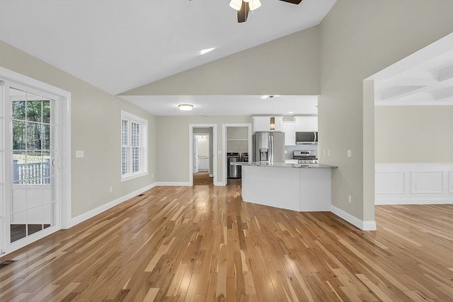 523 Alpine Rd Wachusett, Fitchburg, MA 01420