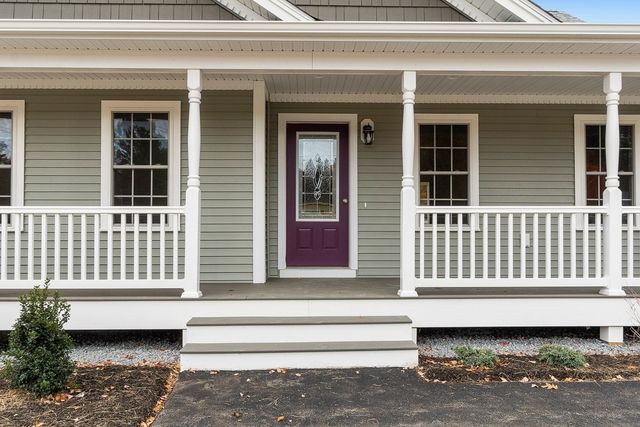523 Alpine Rd Wachusett, Fitchburg, MA 01420