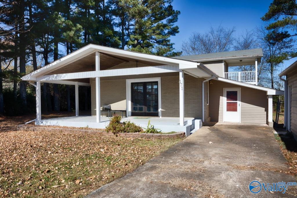 171 Cobb Place, Harvest, AL 35749